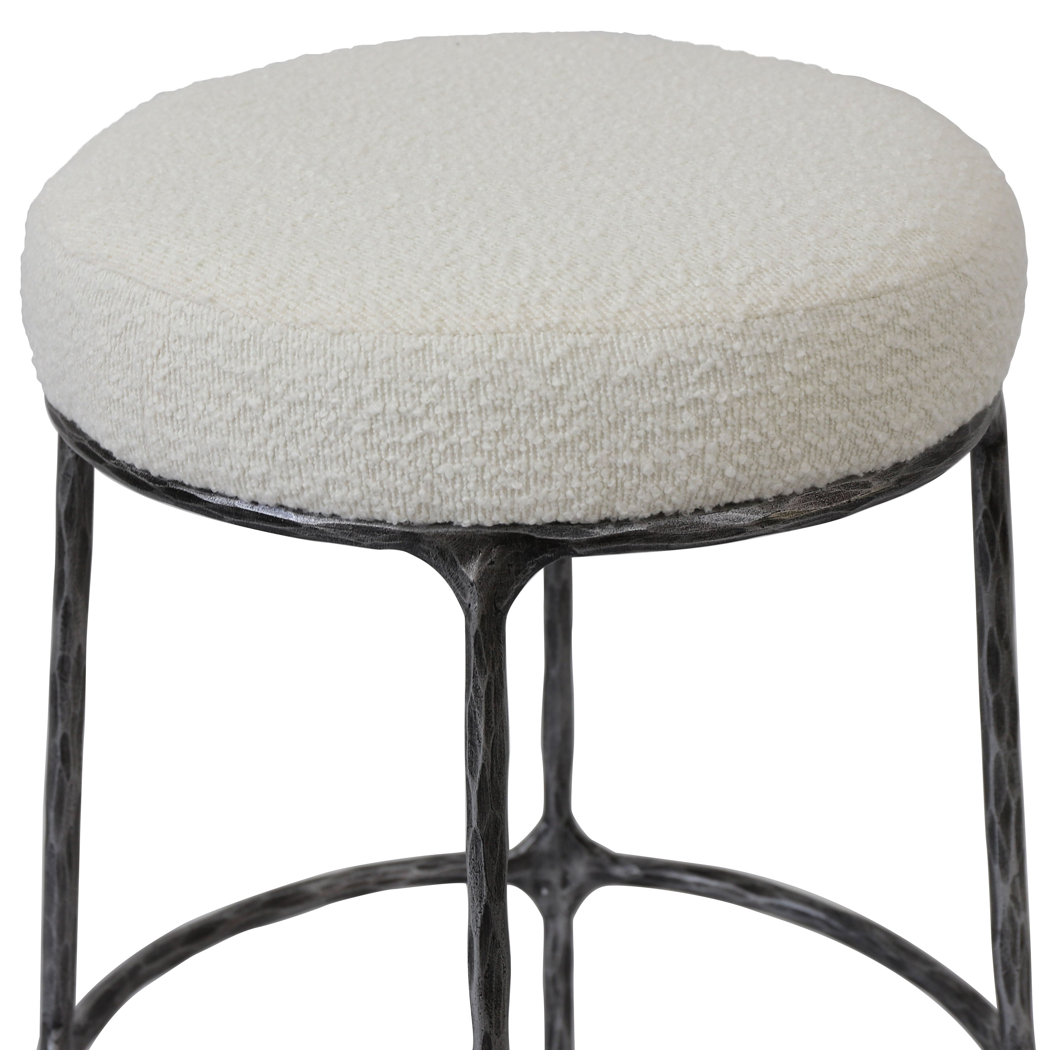 TRUMEN BOUCLE TABOURET